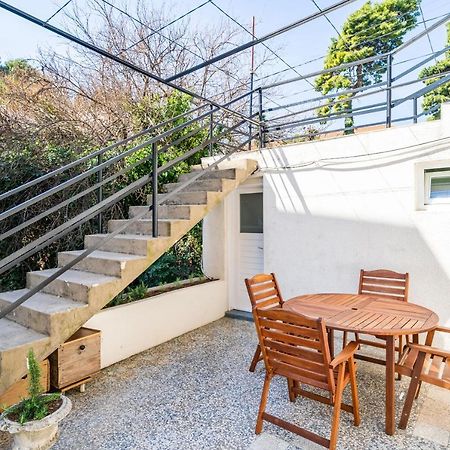 Central Apartment With Terrace Dubrovnik Dış mekan fotoğraf