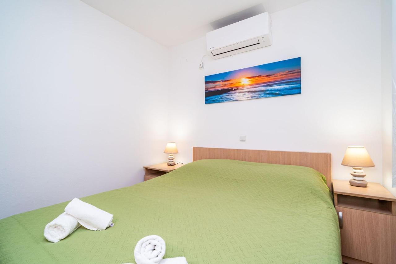 Central Apartment With Terrace Dubrovnik Dış mekan fotoğraf
