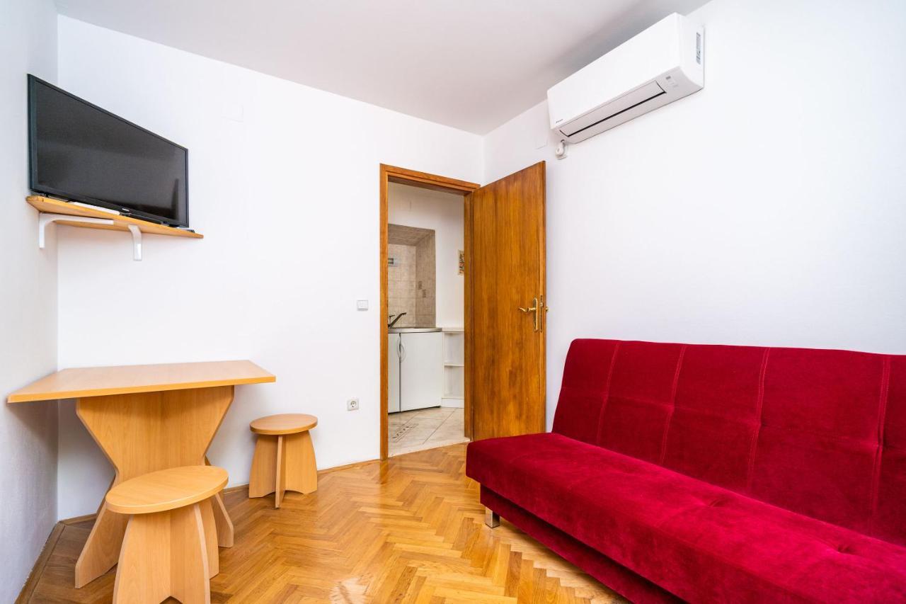 Central Apartment With Terrace Dubrovnik Dış mekan fotoğraf