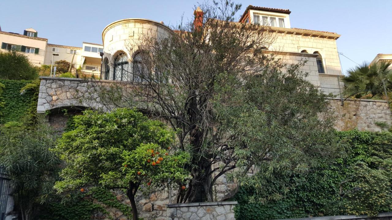 Central Apartment With Terrace Dubrovnik Dış mekan fotoğraf